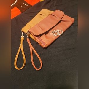 Wristlet Set